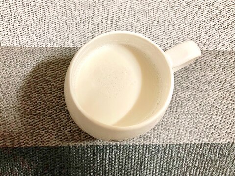 簡単 ロイヤルあずき茶ラテ